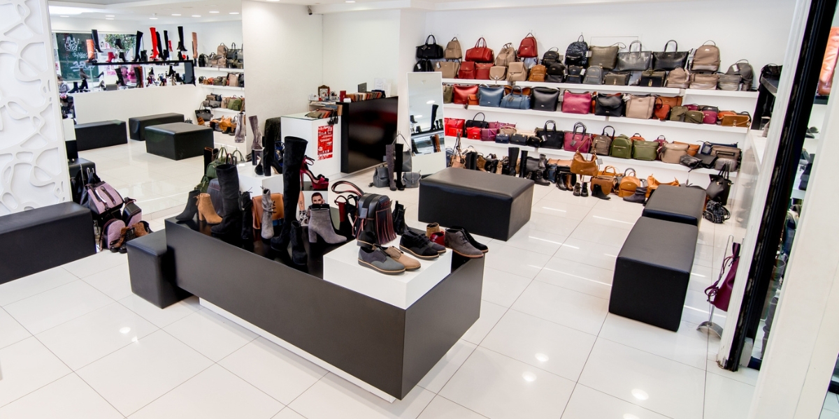 ΚΑΛΑΜΑΤΑ - KONIARISSHOES