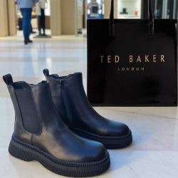 Σετ Γυναικείο Με Έκπτωση