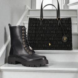 Σετ Γυναικείο Με Έκπτωση