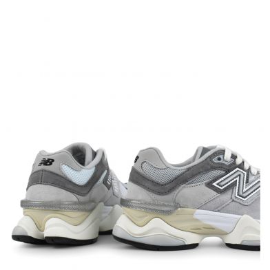 New Balance 9060 Sneaker