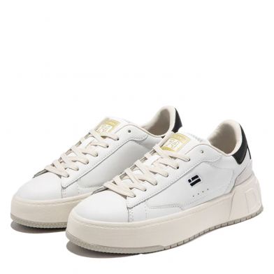D.Franklin Sneaker