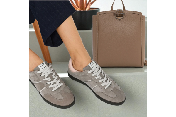 Σετ Γυναικείο Με Έκπτωση