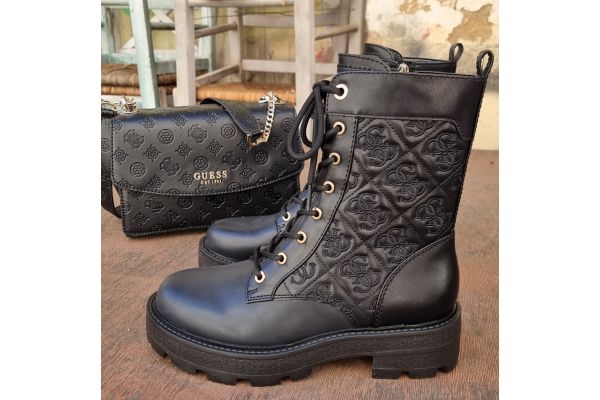 Σετ Γυναικείο Με Έκπτωση Σετ Γυναικείο Με Έκπτωση