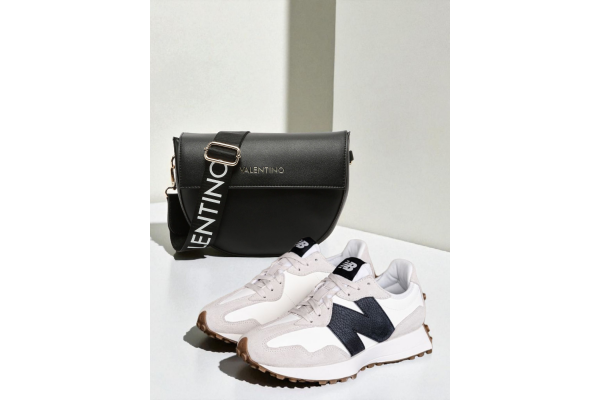 Σετ Γυναικείο Με Έκπτωση