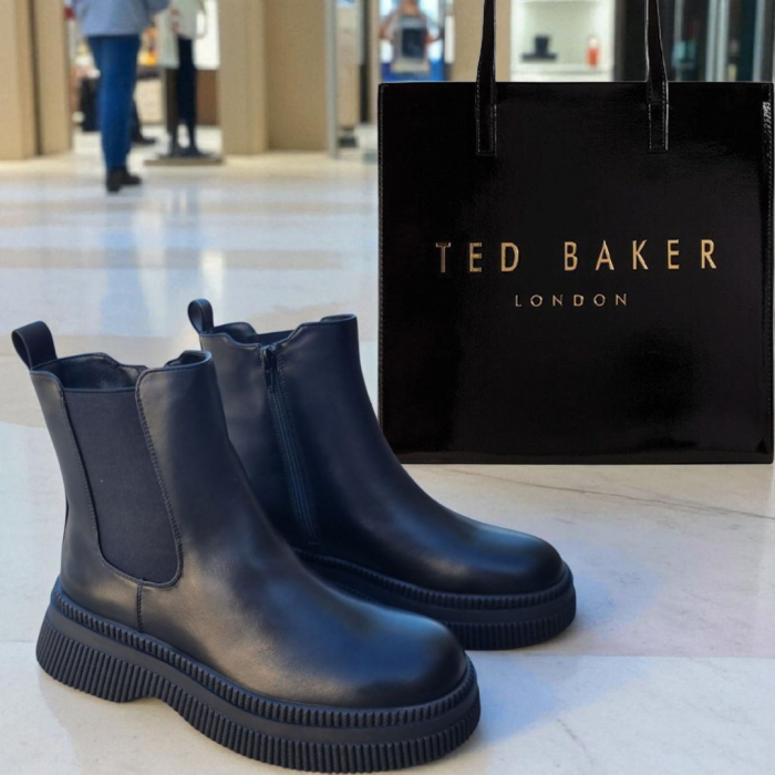 Σετ Γυναικείο Με Έκπτωση