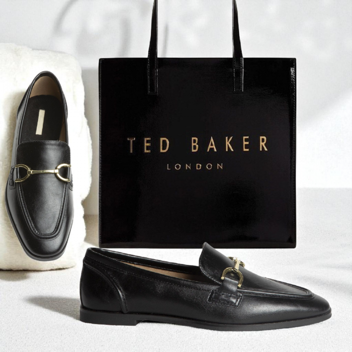 Σετ Γυναικείο Με Έκπτωση